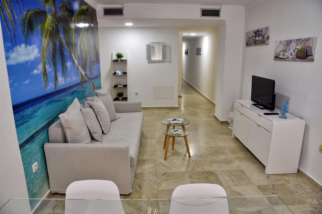 Wonderstays Apartamentos Vela Malaga Ngoại thất bức ảnh